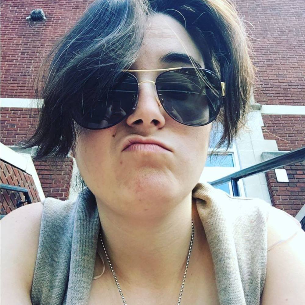 Meet your Posher, Amy